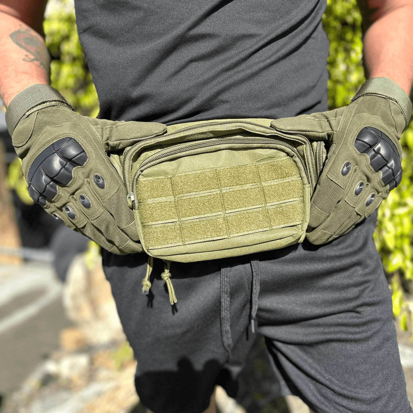 Tactical Gloves for Outdoor With Touchscreen Fingertip Capability
