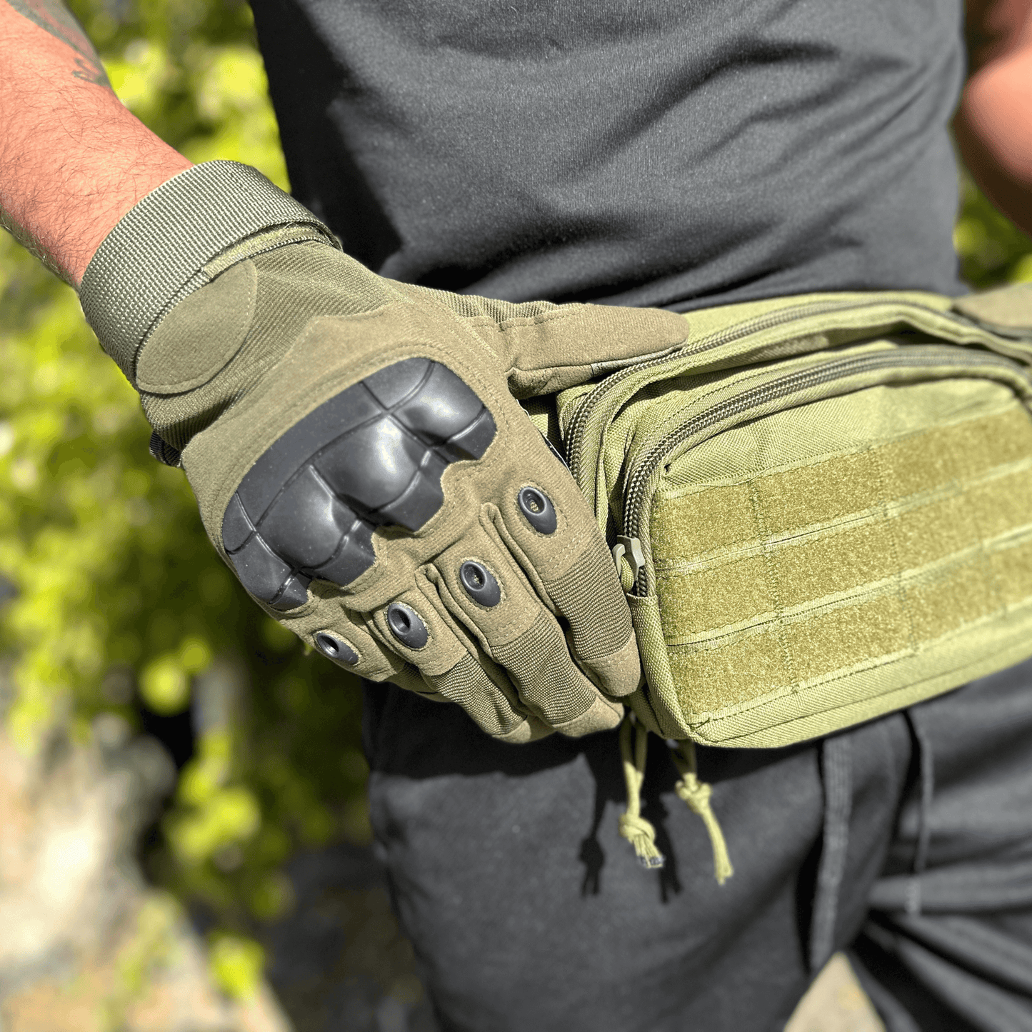 Tactical Gloves for Outdoor With Touchscreen Fingertip Capability